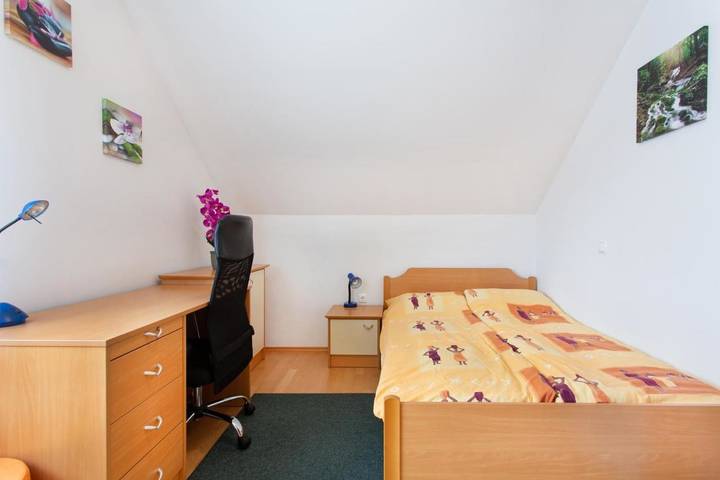 Appartement de vacances pour 2 personnes, avec vue et jardin