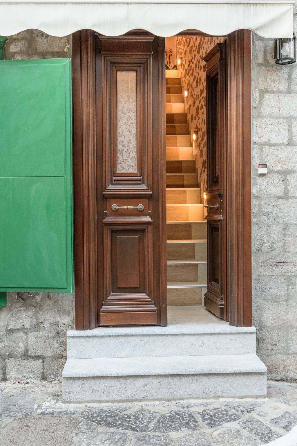 Ganze Wohnung, Mit Blick auf das Wasser in Hydra