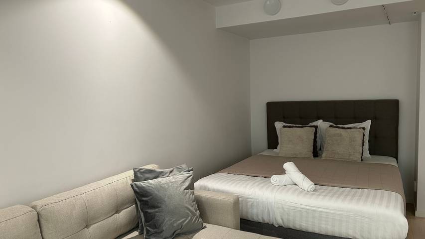 Ferienwohnung für 2 Personen, mit Pool und Seeblick - 1