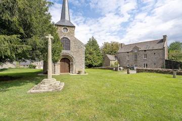 Gîte pour 12 Personnes dans Saint-Lormel, Région de Dinan, Photo 1
