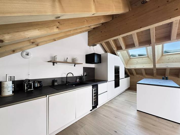 Gîte pour 6 personnes, avec balcon dans Office De Tourisme Des Carroz - 3