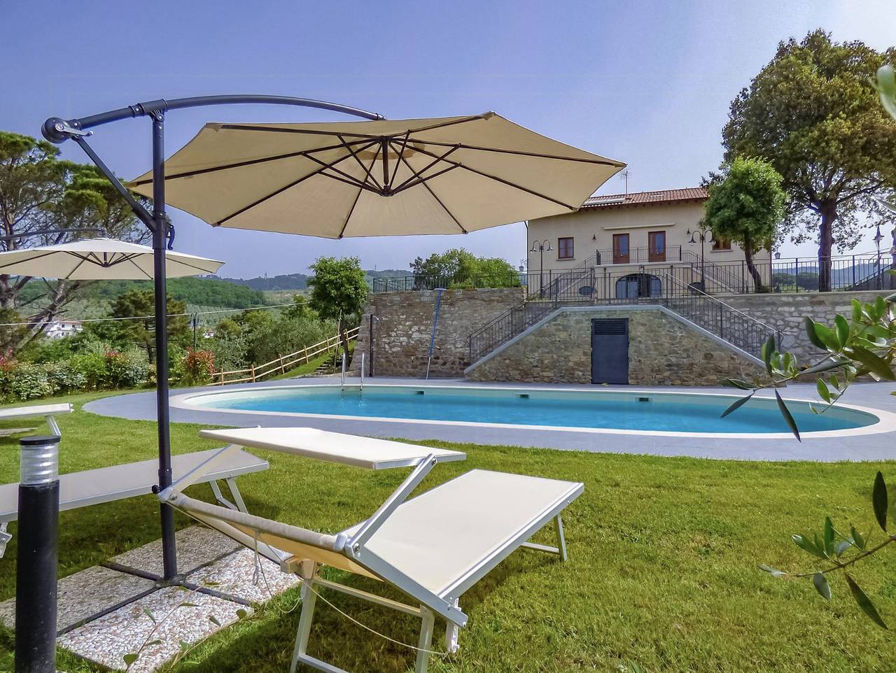 Ganze Wohnung, Wohnung mit Pool in den Hügeln bei Vinci in Lamporecchio, Pistoia Provinz