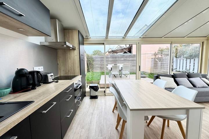 Location de vacances pour 4 personnes, adapté aux familles dans Plage De La Falaise - 4