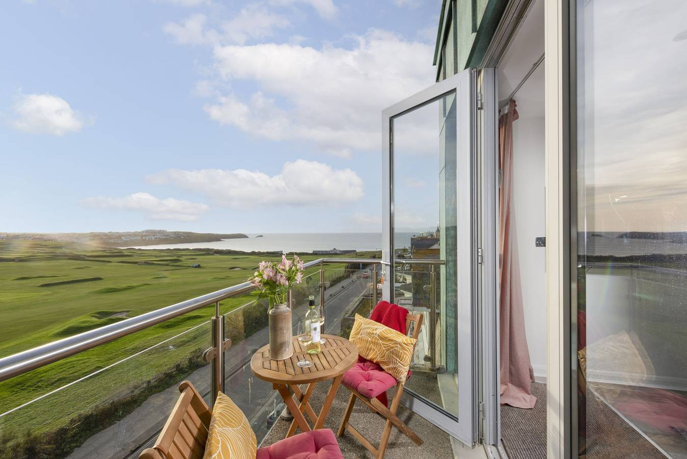 Entire apartment, Penthouse 53 Zinc (Sleeps 6) in Newquay, Cornwall