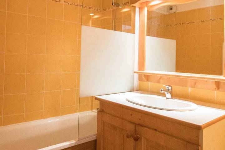 Chalet pour 6 personnes, avec balcon dans Val-Cenis - 4