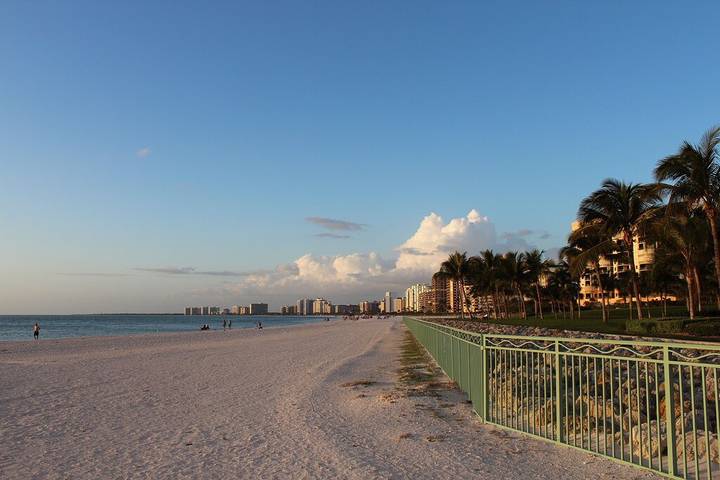 Holiday apartment for 6 people, with balcony and sauna as well as pool - 1