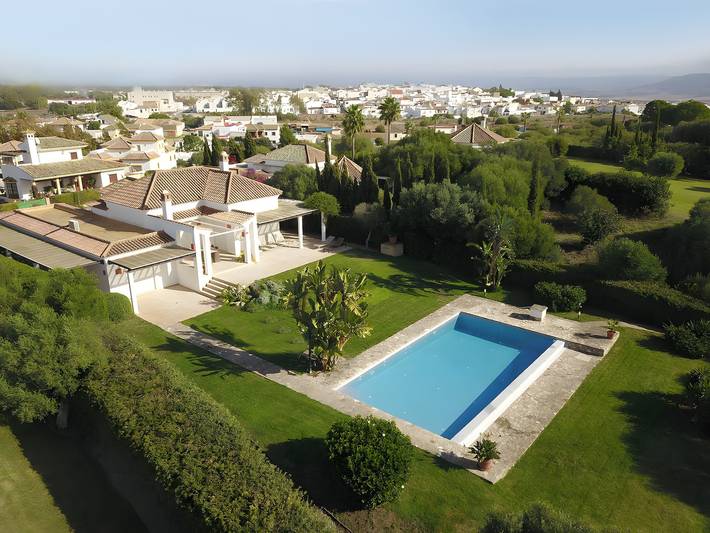 Casa de vacaciones para 6 personas, con Jardín en Benalup-Casas Viejas