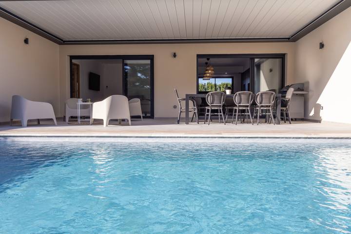 Location de vacances pour 8 personnes, avec terrasse et jardin à Graveson - 3