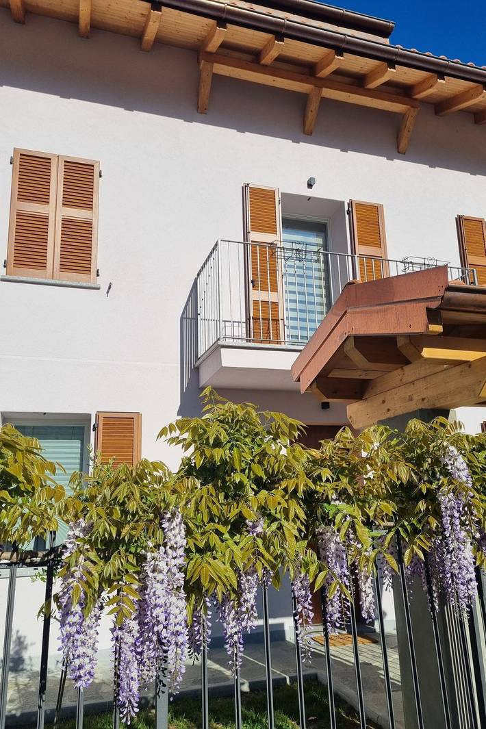 Ferienhaus für 8 Personen, mit Garten und Balkon in Colico