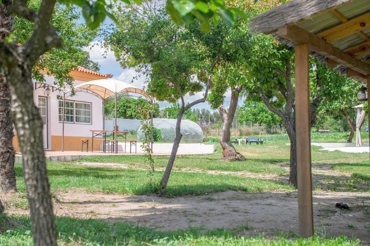 Parc de vacances pour 6 personnes, avec piscine et vue sur le lac ainsi que vue et jardin au Portugal - 2