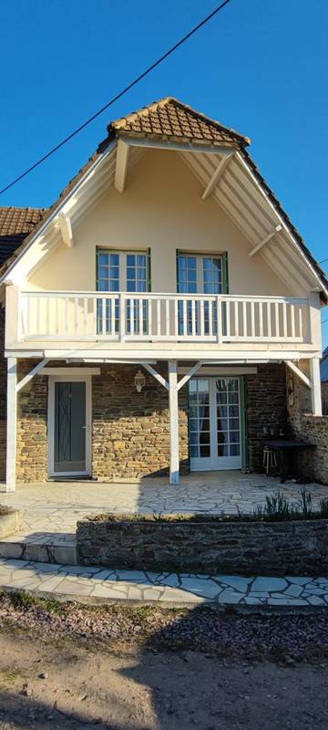Chambre d’hôte pour 2 personnes, avec jardin dans Courvaudon