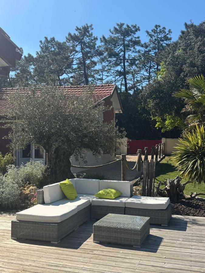 Villa pour 7 personnes, avec terrasse ainsi que piscine et vue, animaux acceptés à Soulac-sur-Mer - 4