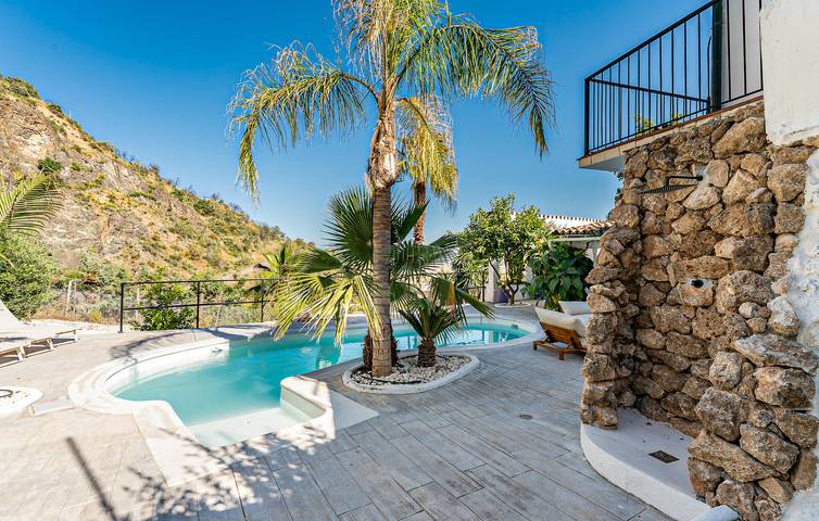 Casa de vacaciones para 16 personas, con terraza - 1