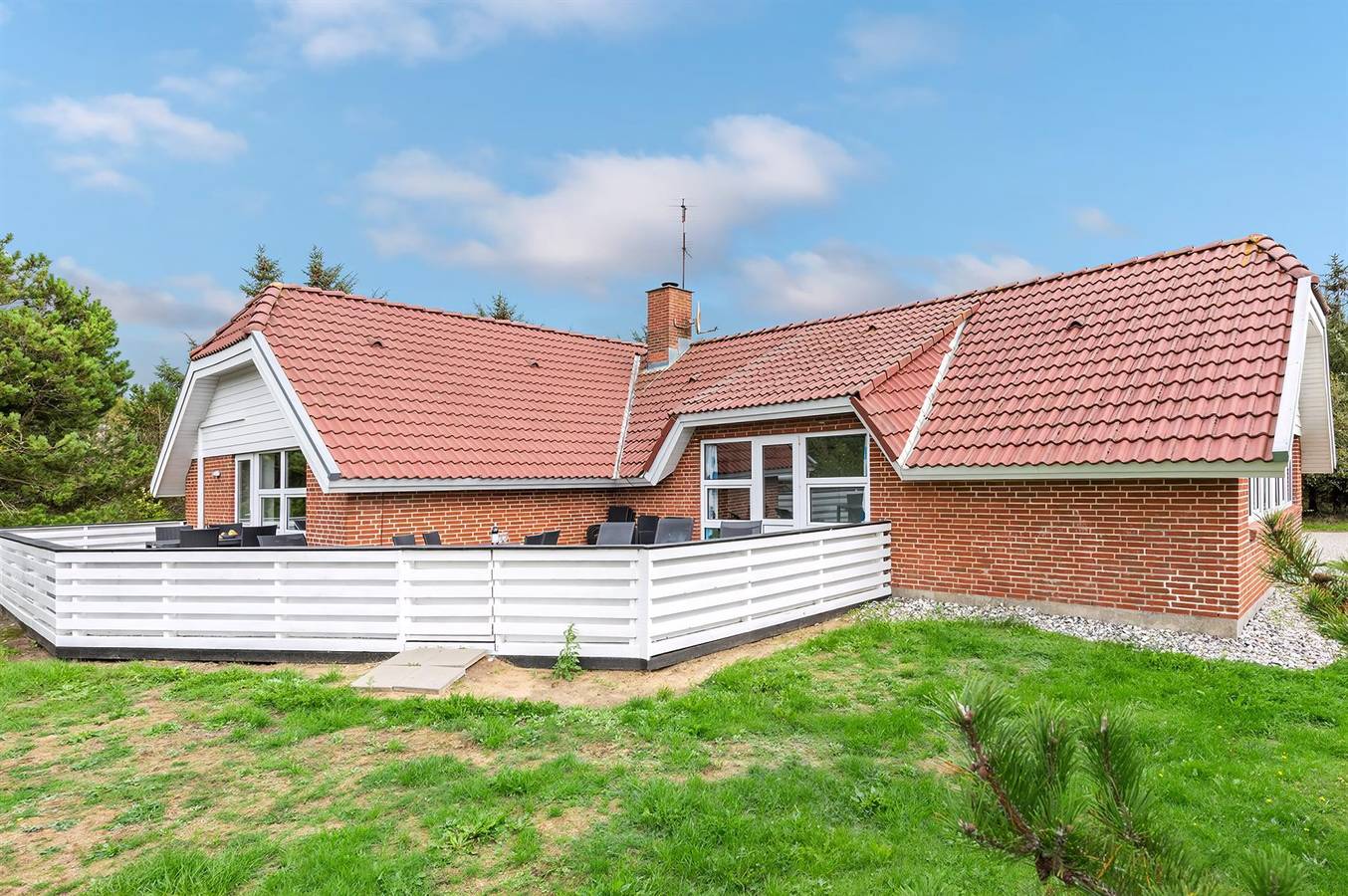 Nice home in Ringkøbing w/ Wifi, Sauna and 4 Bedrooms in Lodbjerg Hede, Ringkøbing