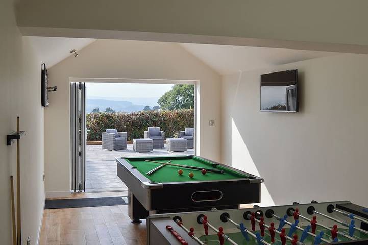 Cottage for 10 people, with garden in Exmouth