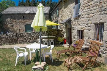 Gîte pour 8 Personnes dans Fau-de-Peyre, L'Aubrac, Photo 3