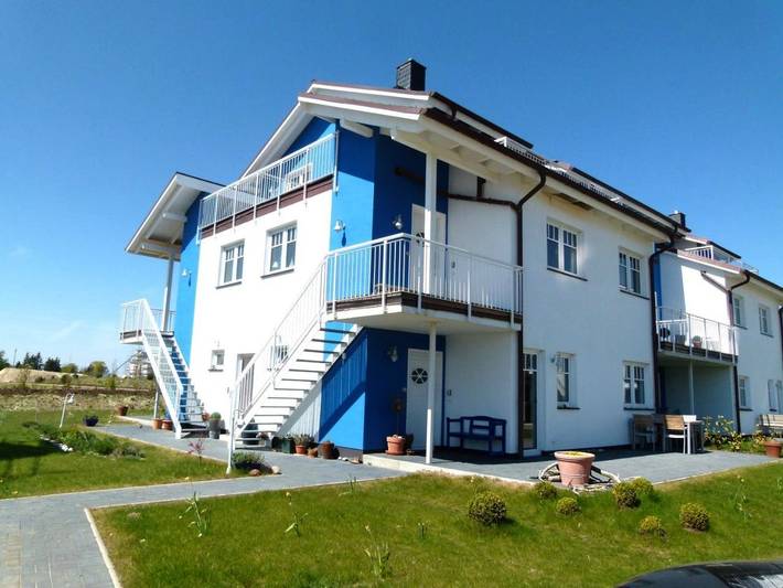 Ferienwohnung für 5 Personen, mit Balkon und Terrasse sowie Garten und Seeblick