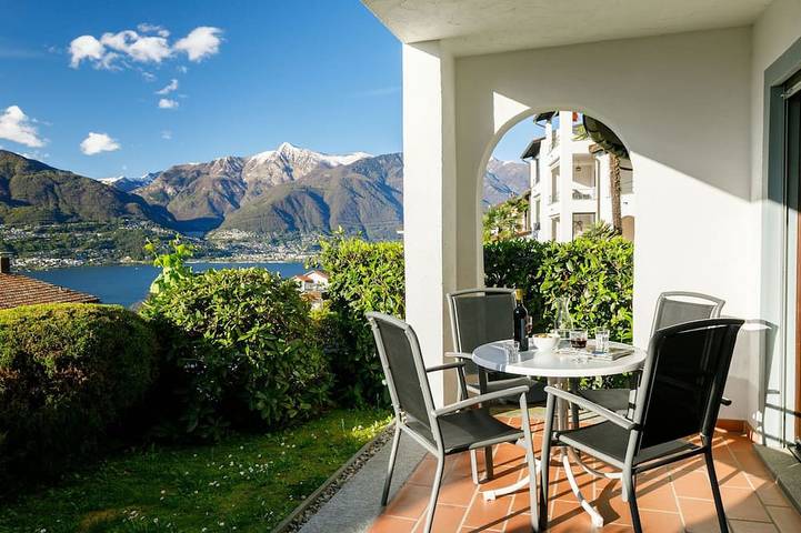 Ferienwohnung für 4 Personen, mit Pool und Balkon/Terrasse sowie Terrasse - 1
