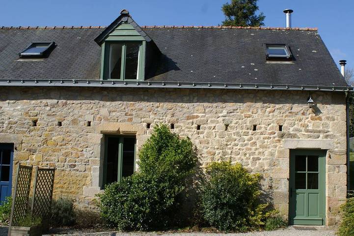 Maison de vacances pour 6 personnes, avec Jardin à Ploërdut