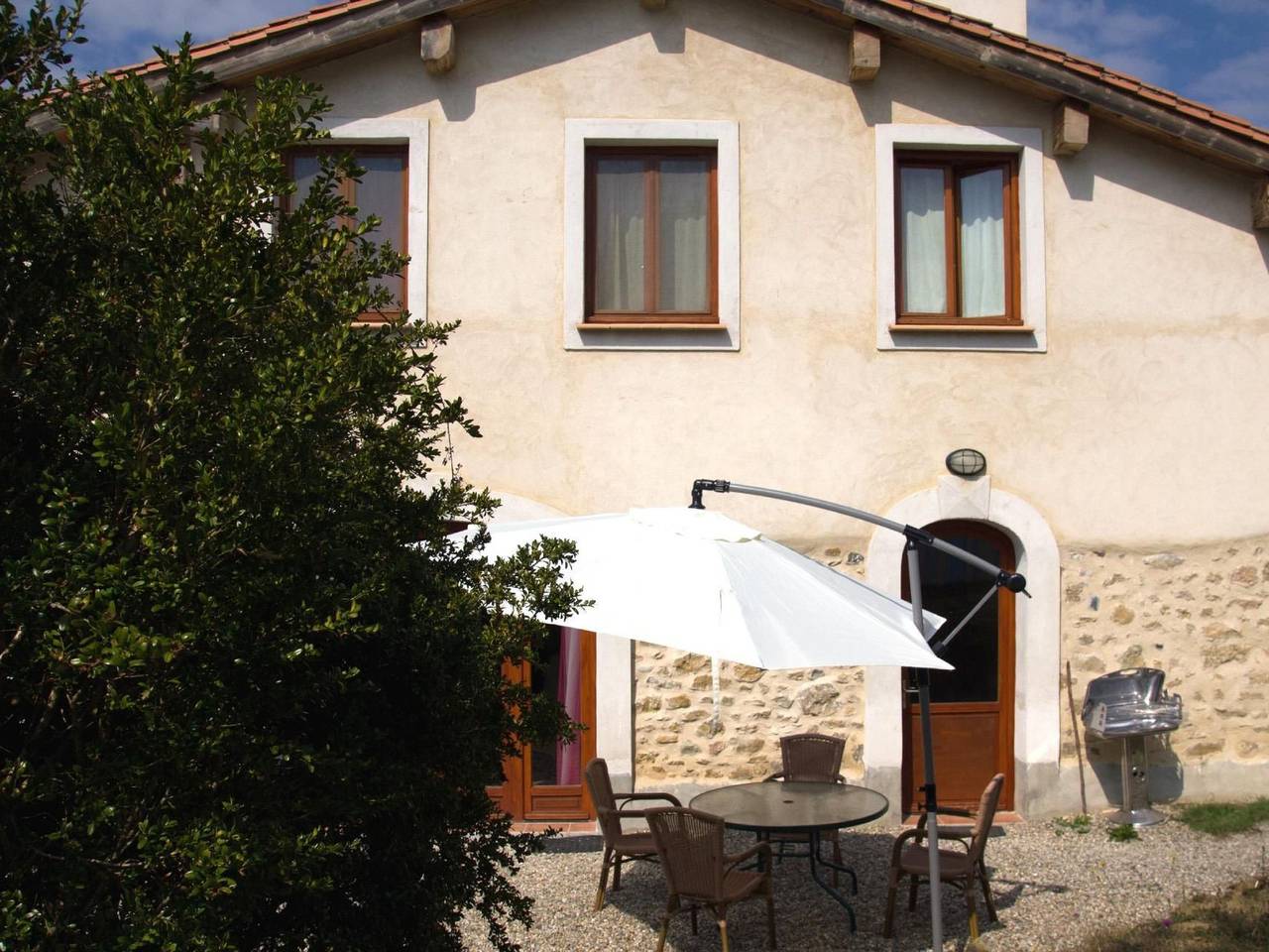 Luxuriöses Ferienhaus mit mehreren Terrassen in Sonnac-sur-l'Hers, Région de Limoux