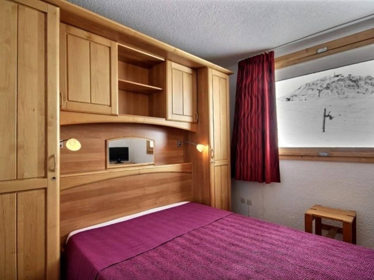 Entire apartment, 3-Bedroom, 3-Bath Apartment in Residence Le Plein Soleil, Ski-in/Ski-out, La Plagne Tarentaise in Plagne Villages, La Plagne-Tarentaise