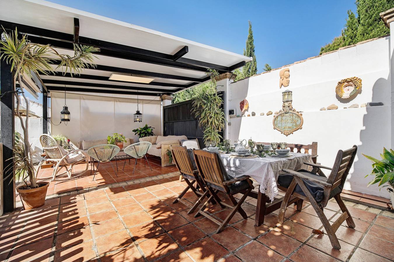 Casa de vacaciones artística en ubicación privilegiada "Un jardin para relajarse" in Urbanización del Carmen, El Puerto de Santa María
