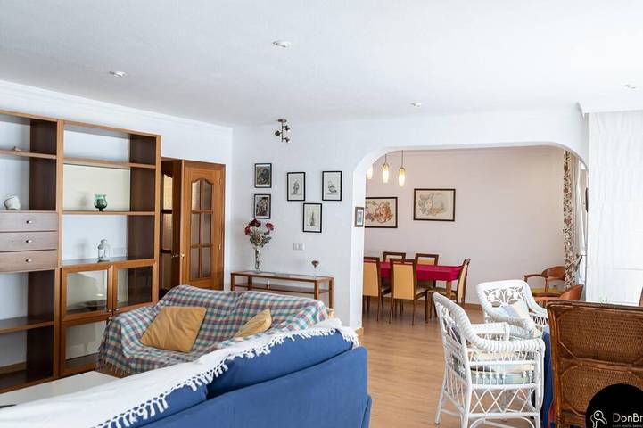 Apartamento de vacaciones para 8 personas, con balcón - 1