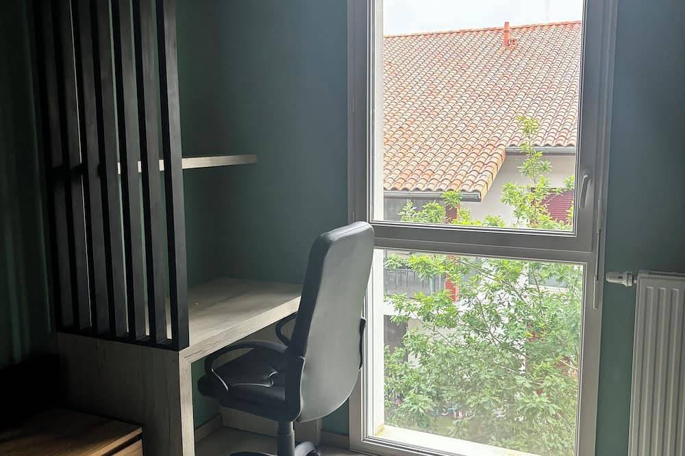 Apartamento entero, Bright apartment 15 minutes from Bayonne in Lahonce, Region de Bayona