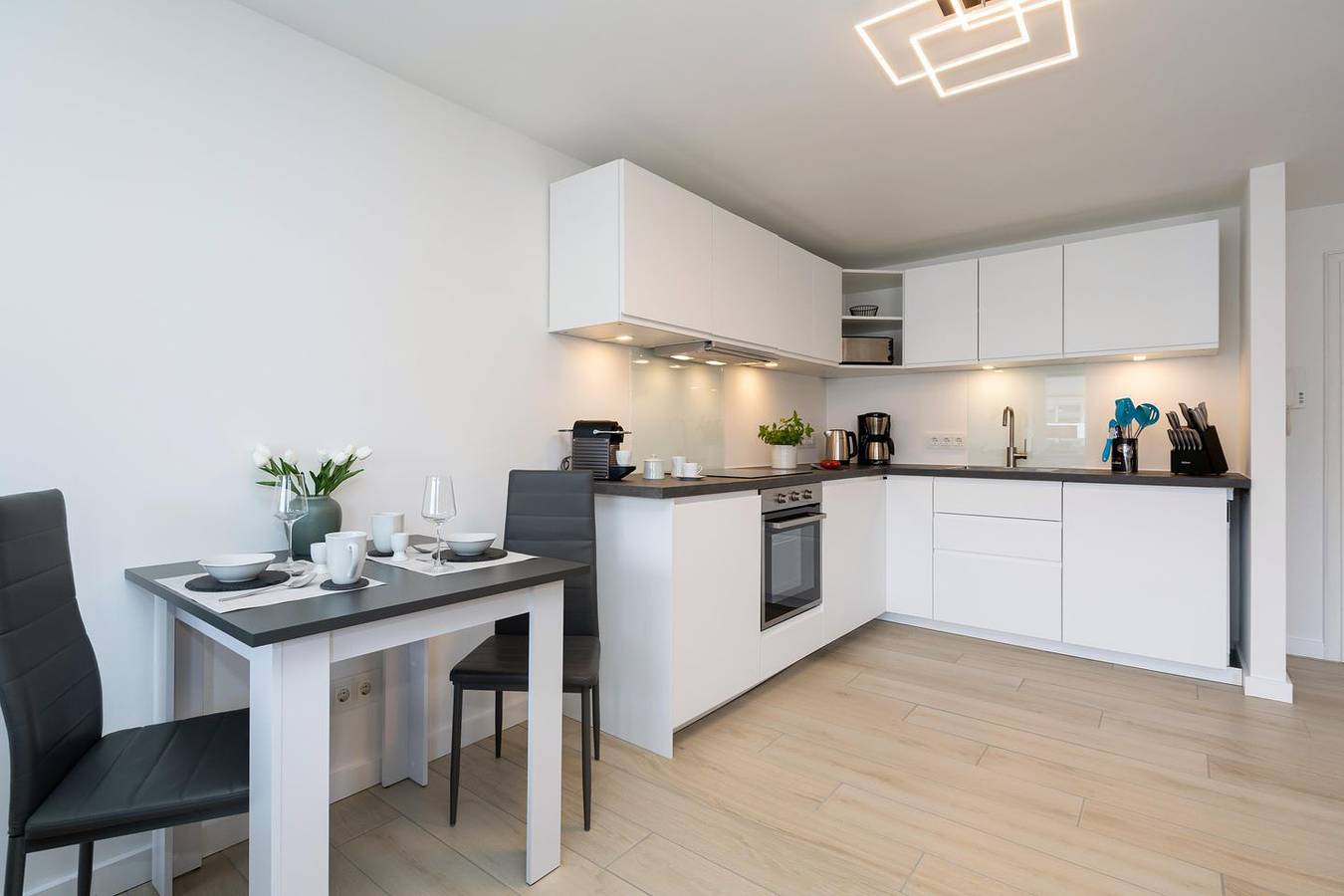 Ganze Wohnung, Modernes App. mit Meerblick, Westbalkon, Wlan. Haustiere erlaubt. in Westerland, Sylt (Gemeinde)