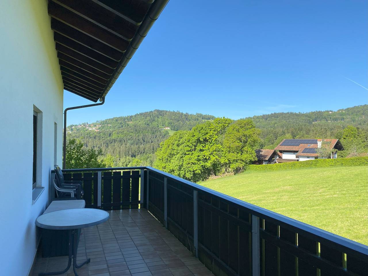 Ganze Wohnung, Ferienwohnung 'Berg Und See' mit Seeblick, privater Terrasse und Wi-Fi in Hauzenberg, Passauer Land