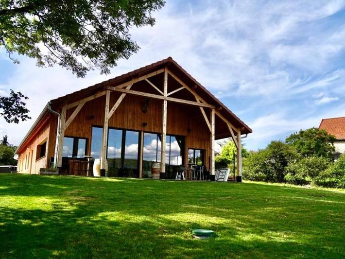 Location de vacances pour 25 personnes, avec Terrasse et Vue dans Chanceaux