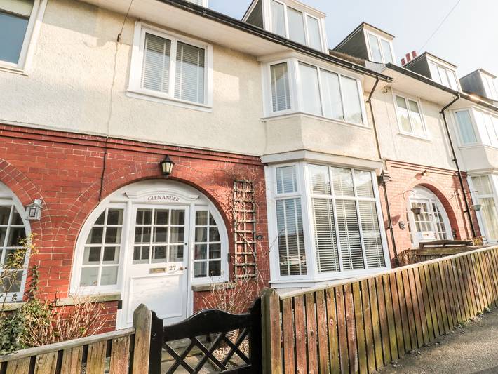 Cottage for 10 people, with garden in Bamburgh