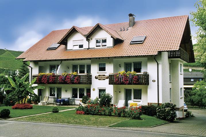 Ferienwohnung für 4 Personen, mit Terrasse und Balkon/Terrasse - 1