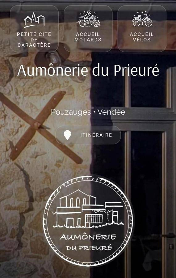 Chambre d’hôte pour 2 personnes, avec jardin ainsi que vue et terrasse à Pouzauges - 4