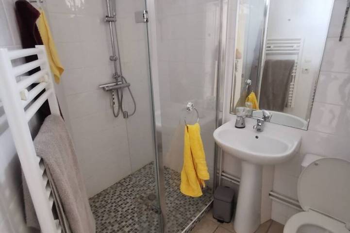 Location de vacances pour 11 personnes, avec jardin à Geay - 2