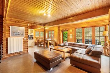 Ferienhaus für 11 Personen, mit Sauna und Garten, mit Haustier in Hessisches Bergland