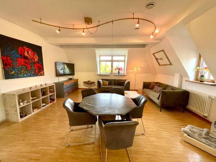 Ferienwohnung für 4 Personen, mit Sauna und Ausblick sowie Terrasse, mit Haustier in Ulm