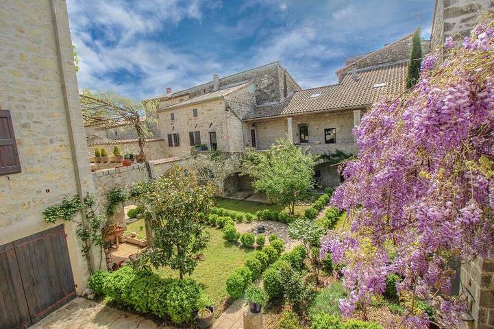 Chambre d’hôte pour 18 personnes, avec sauna ainsi que jardin et jacuzzi - 1