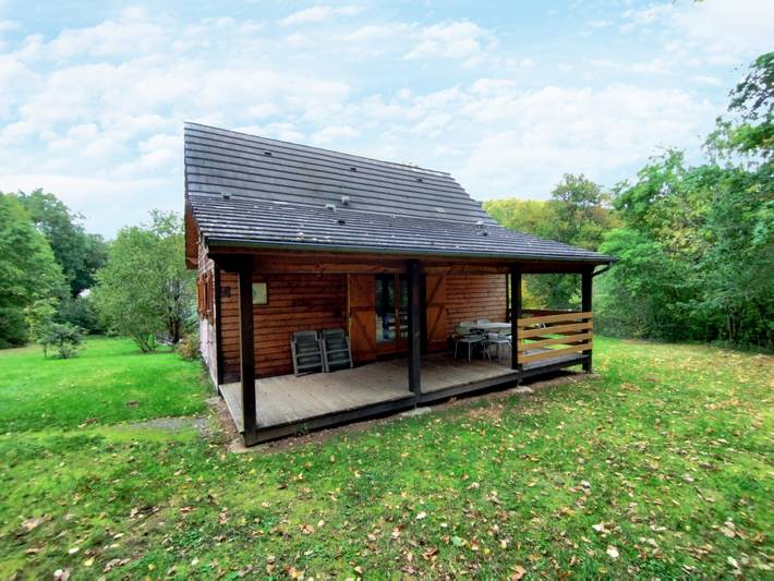 Chalet pour 5 personnes, avec terrasse et jardin