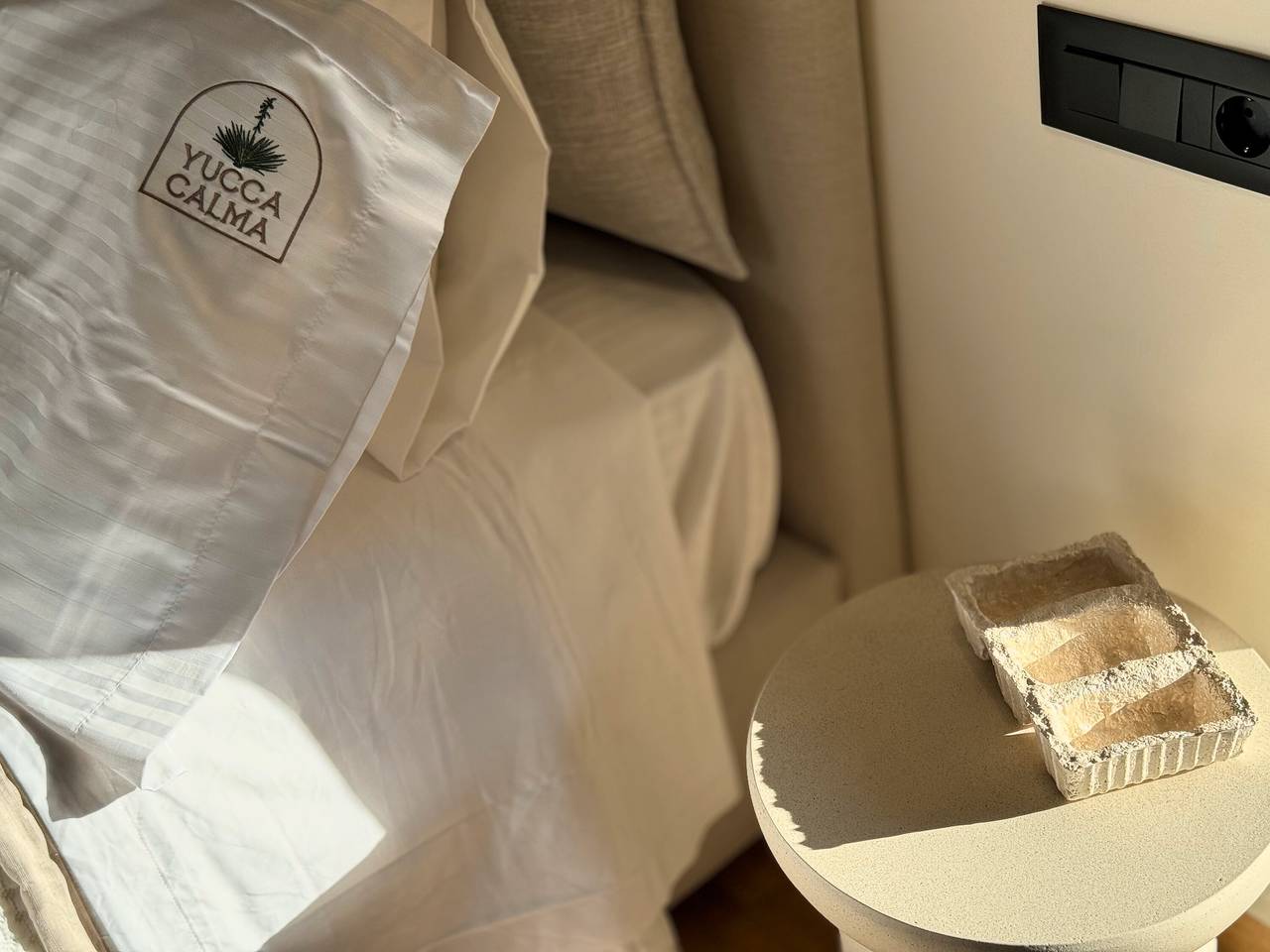 Apartamento entero, Apartamento 'Rostrata' con vistas a la montaña, Wi-Fi y aire acondicionado in Rodas