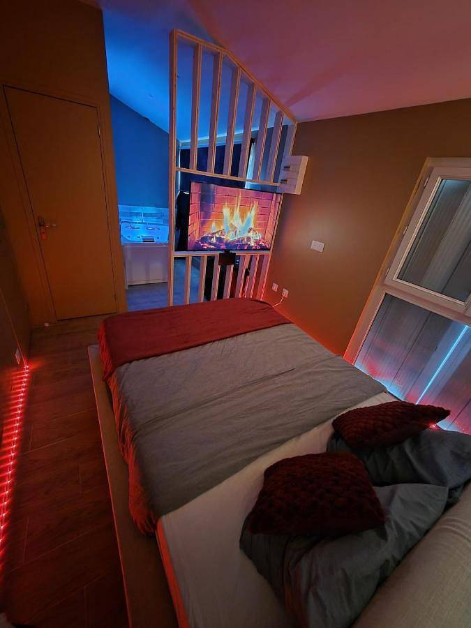 Gîte pour 2 personnes, avec jacuzzi à Montigny-le-Bretonneux - 4