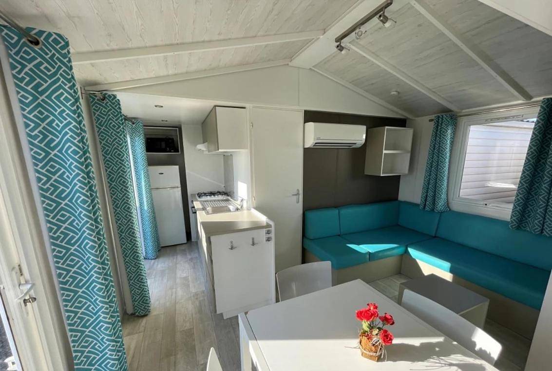 Mobil home sous les pins Camping les Vignes Lit-et-Mixe in Lit-et-Mixe, Côte d’Argent