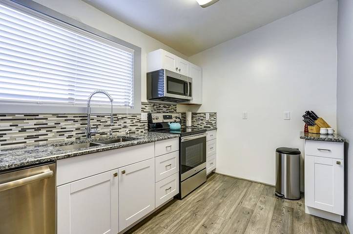 Vacation rental for 4 people, with terrace and yard in Prescott