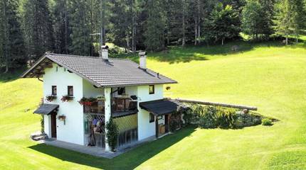 Gîte pour 4 personnes, avec balcon et jardin, animaux acceptés à Transacqua