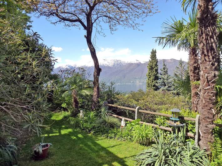 Apartamento entero, App. 1 in Gambarogno, Lake Maggiore (Suiza)