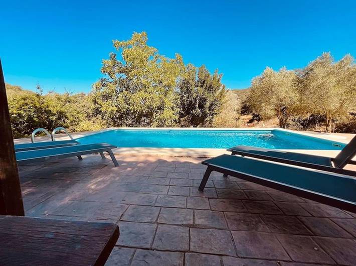 Casa rural para 6 personas, con piscina además de vistas y jardín, Se admiten mascotas en Aroche - 4