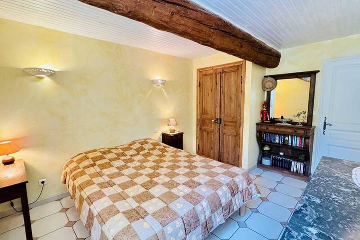 Location de vacances pour 4 personnes, avec jardin à Saint-Jean-de-Barrou - 3