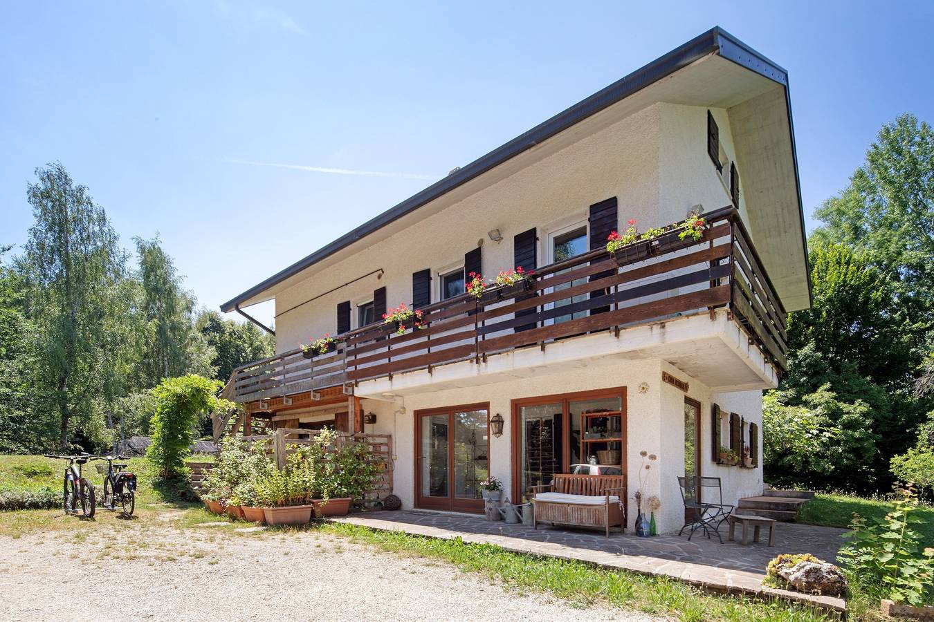 Gehele studio, Studio-appartement 'Casa Betulla - Cirmolo' met gedeeld terras, tuin en wifi in Limana, Carnic Prealps