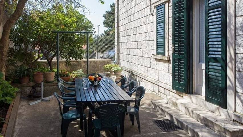 Vakantiehuis voor 8 personen, met tuin in Dubrovnik