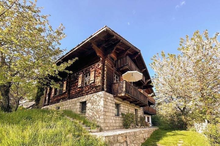 Ferienhaus für 5 Personen, mit Balkon und Garten sowie Sauna